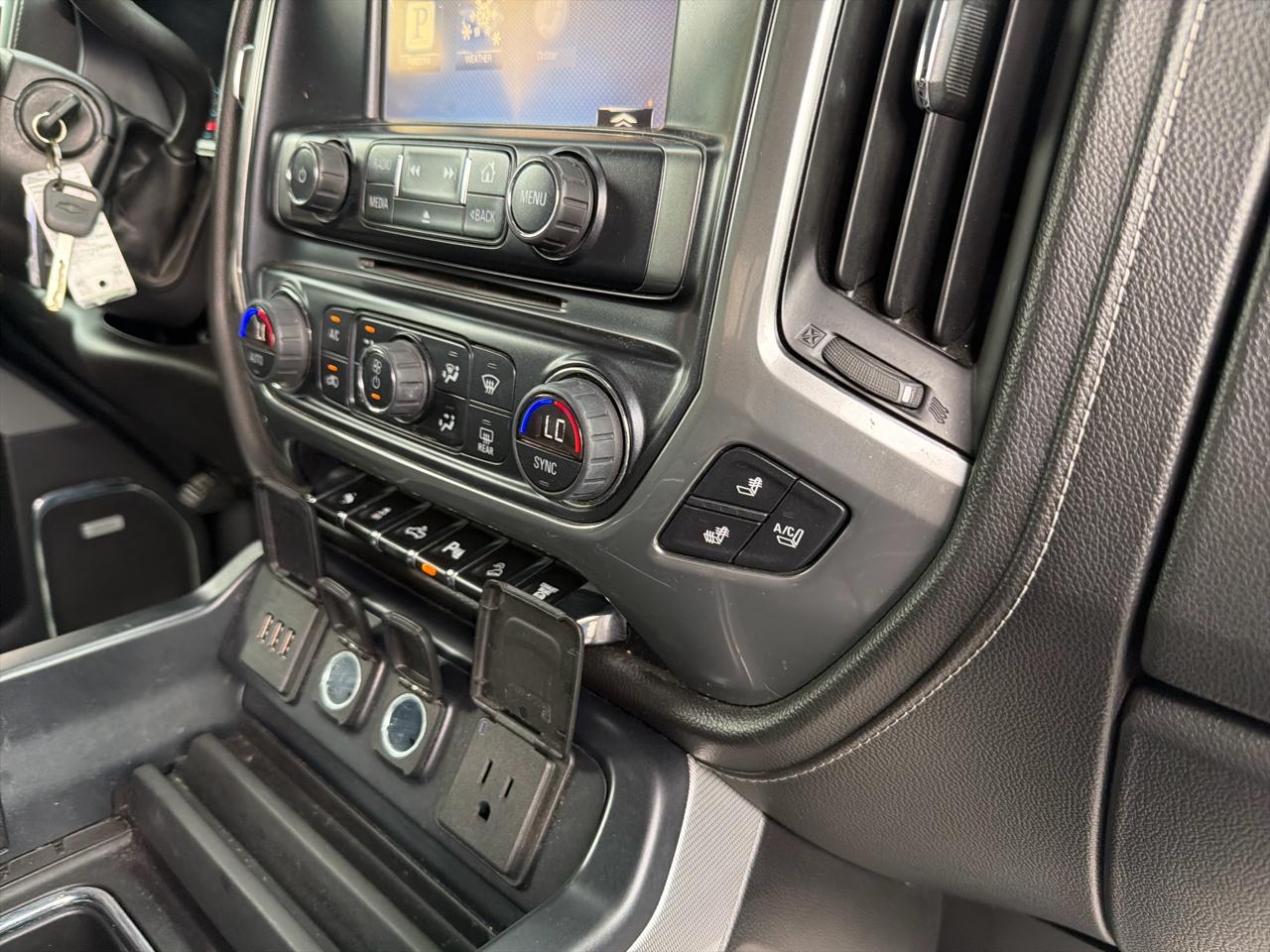 Chevrolet Silverado 2500HD 4WD Crew Cab 172" LTZ 2015