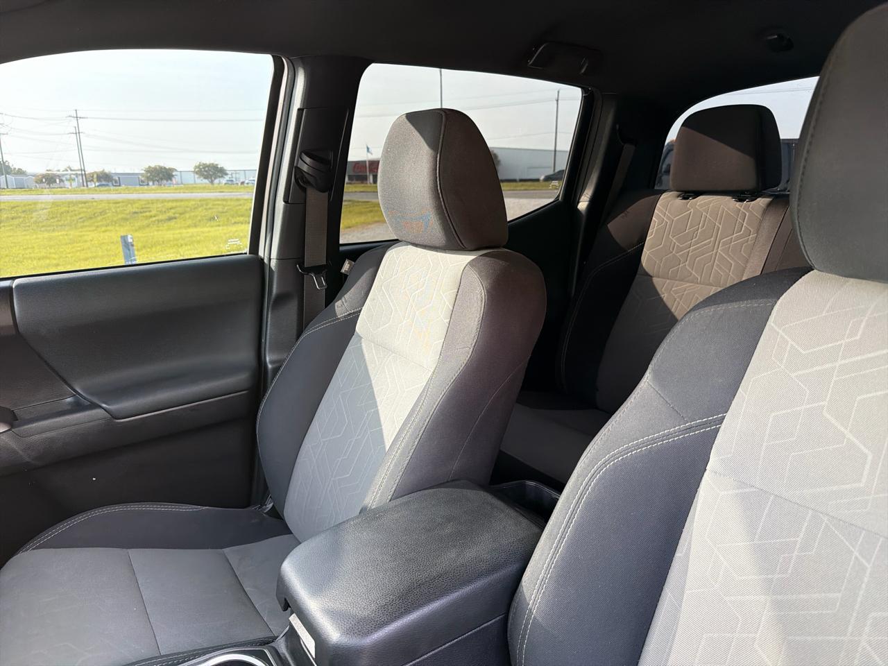 Toyota Tacoma 4WD Double Cab V6 AT TRD Sport (Natl) 2021