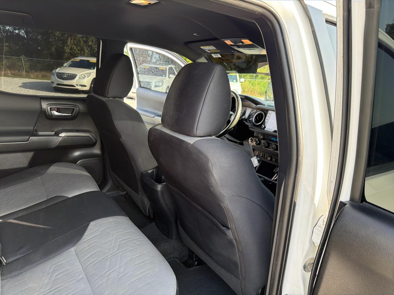 Toyota Tacoma 4WD Double Cab V6 AT TRD Sport (Natl) 2021