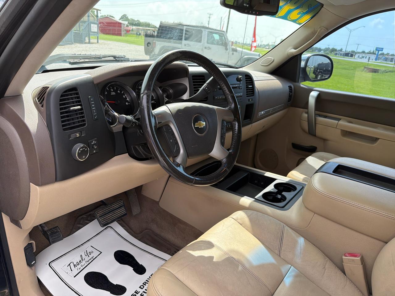 Chevrolet Silverado 1500 1LT Crew Cab 2WD 2013