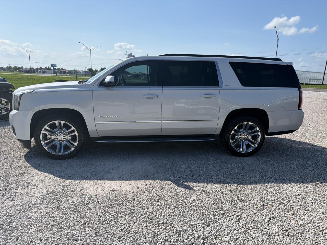 GMC Yukon XL SLT 2WD 2018