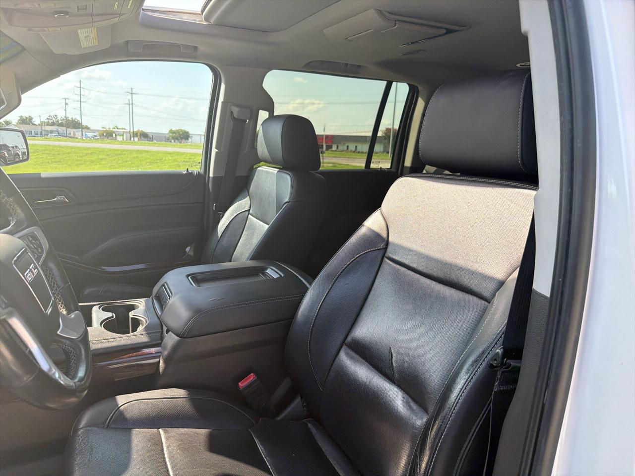 GMC Yukon XL SLT 2WD 2018