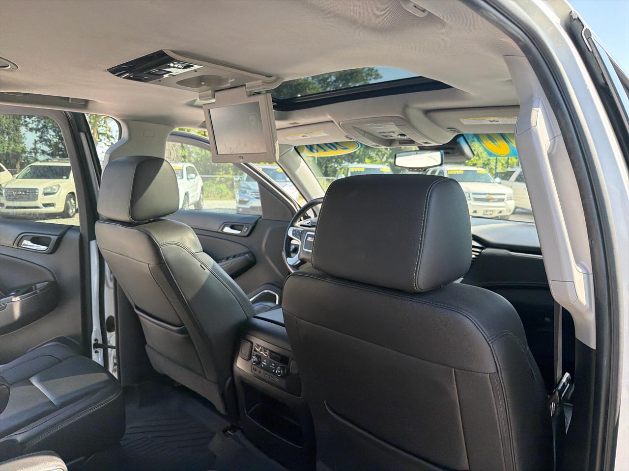 GMC Yukon XL SLT 2WD 2018