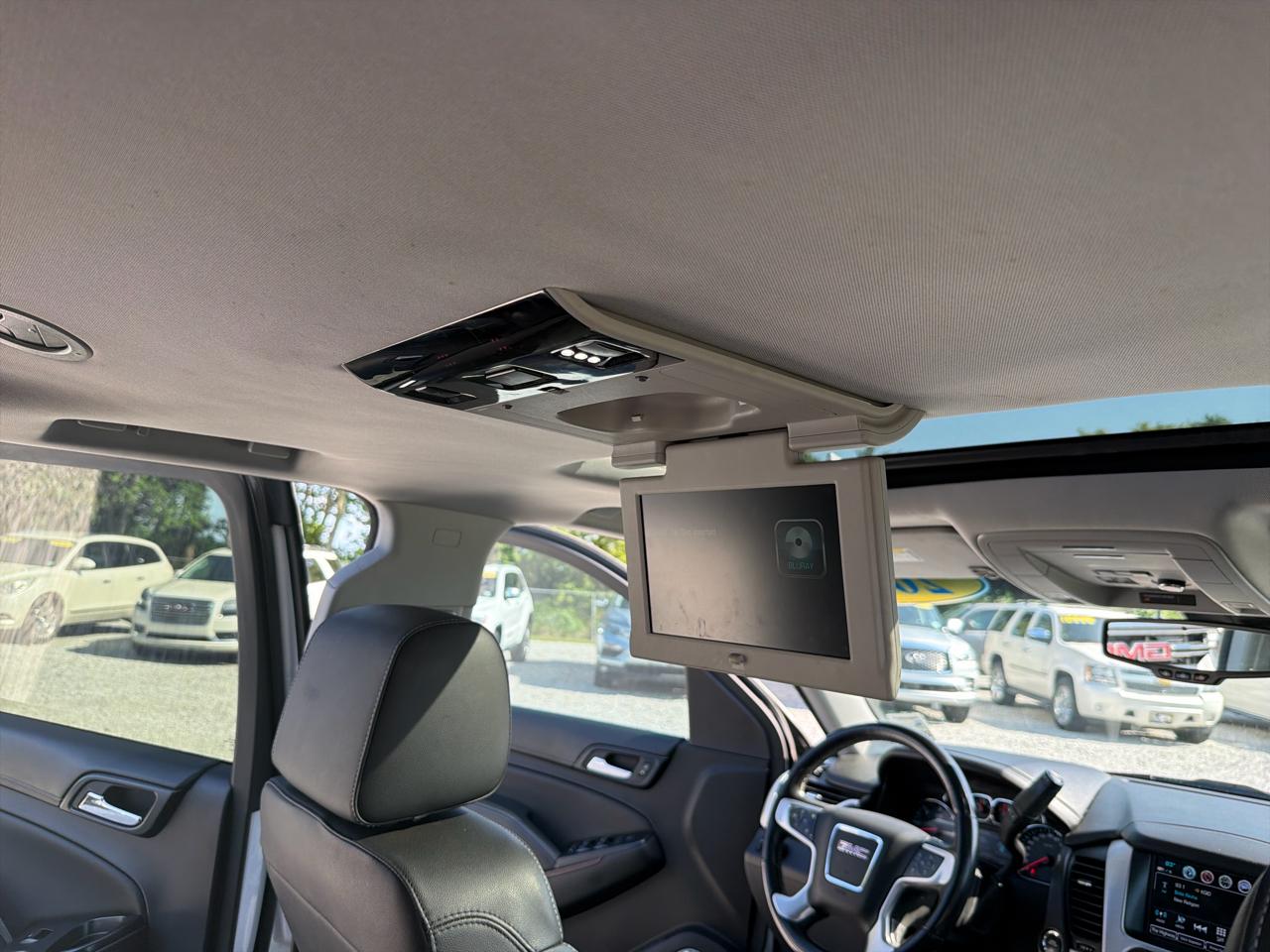 GMC Yukon XL SLT 2WD 2018