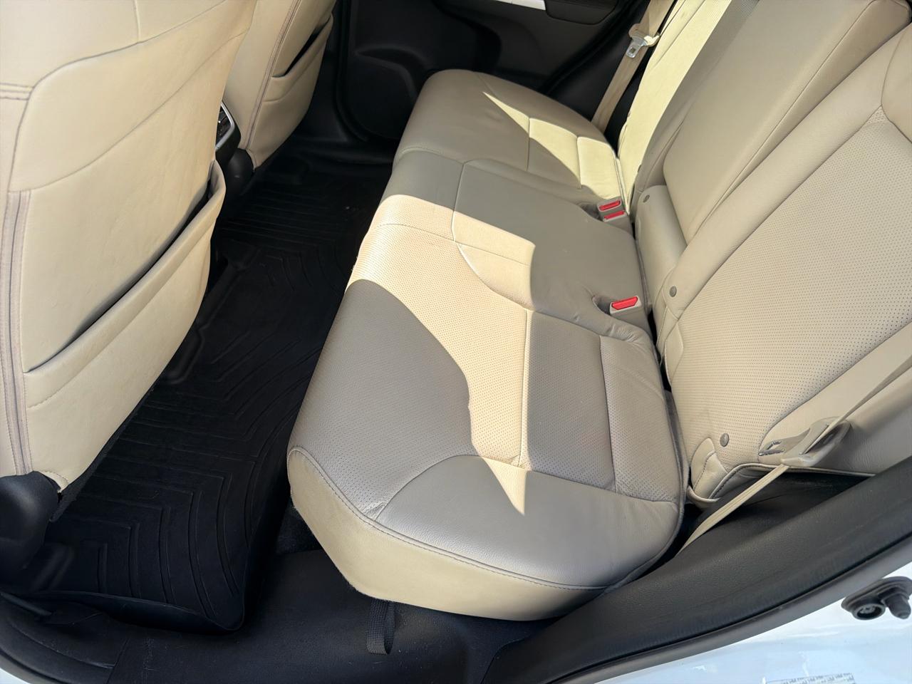 Honda CR-V Touring 2WD 2015