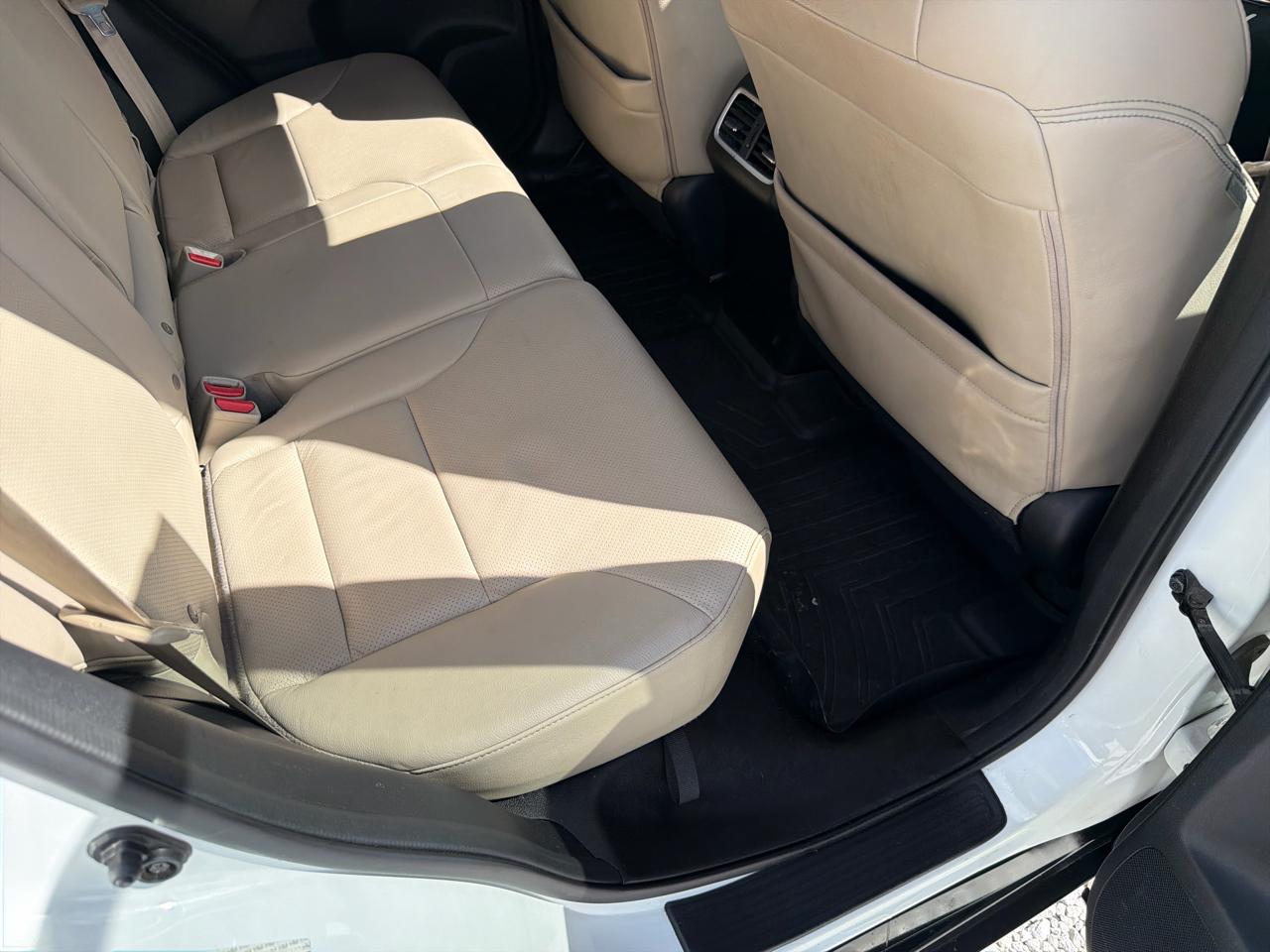 Honda CR-V Touring 2WD 2015