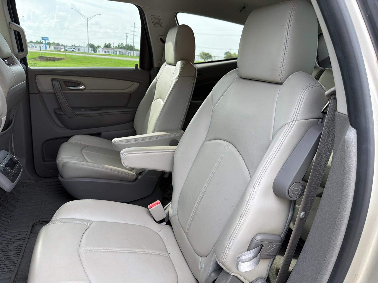 Chevrolet Traverse 2LT FWD 2017