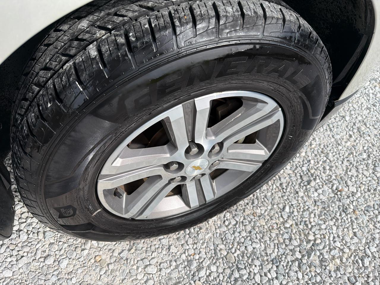 Chevrolet Traverse 2LT FWD 2017