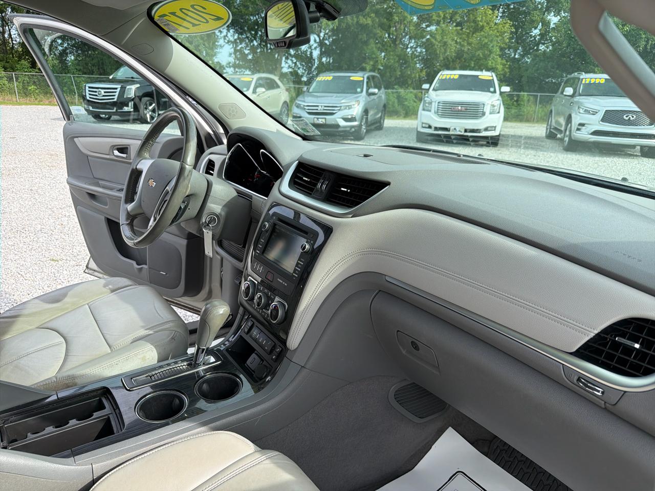 Chevrolet Traverse 2LT FWD 2017