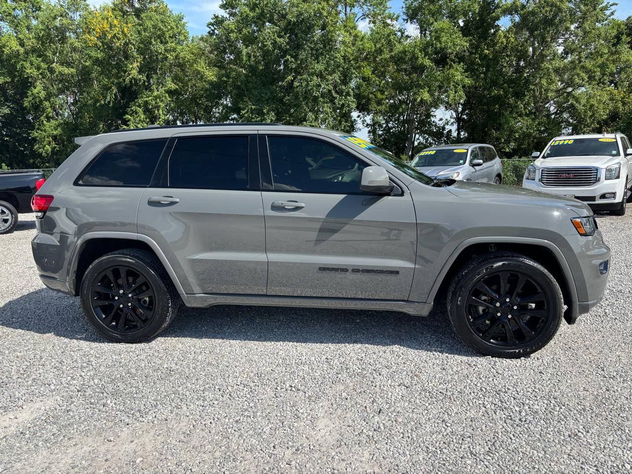 Jeep Grand Cherokee Laredo 2WD 2019