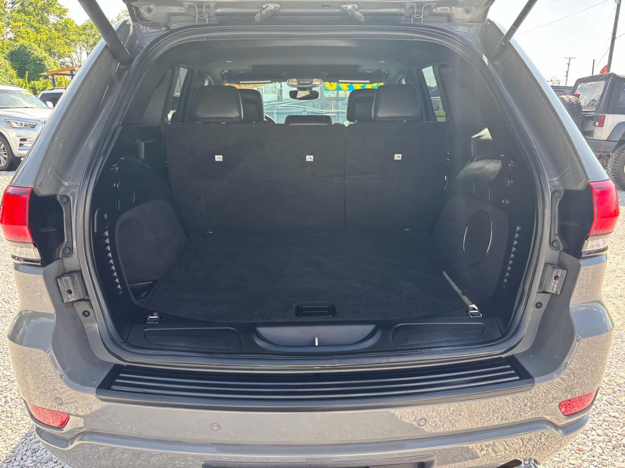 Jeep Grand Cherokee Laredo 2WD 2019