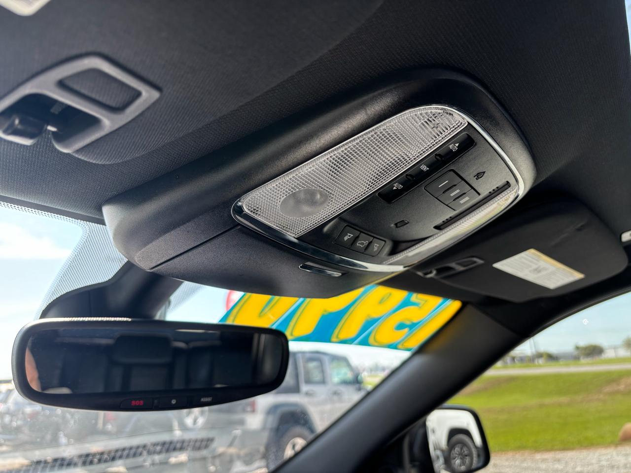 Jeep Grand Cherokee Laredo 2WD 2019