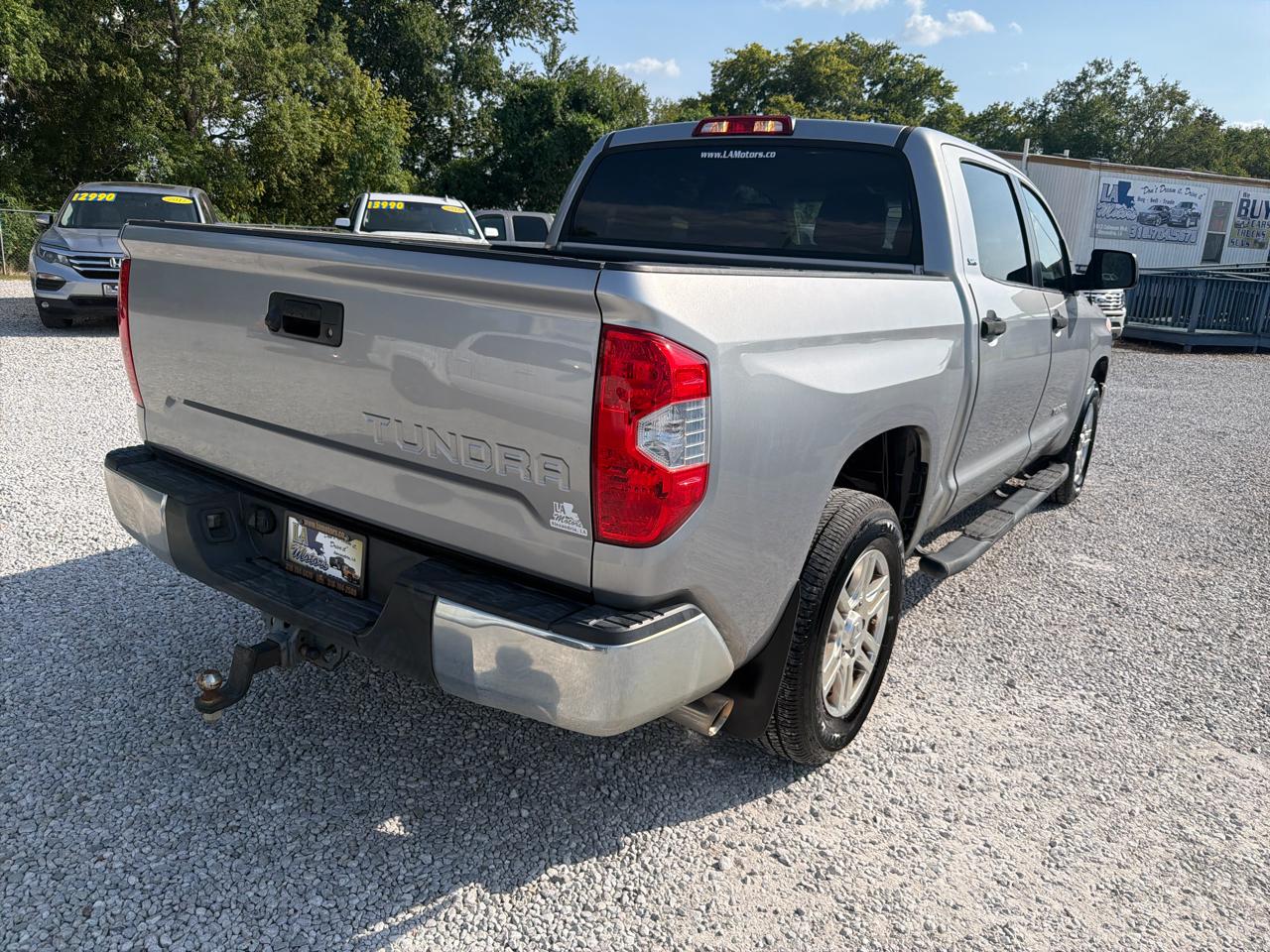 Toyota Tundra SR5 4.6L V8 CrewMax 2WD 2016
