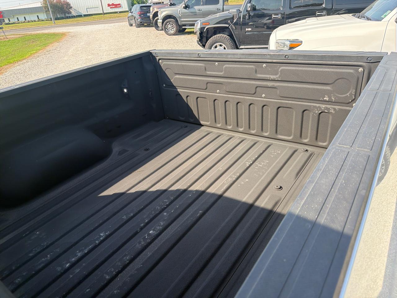 Toyota Tundra SR5 4.6L V8 CrewMax 2WD 2016