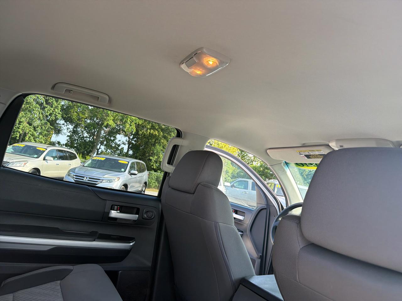 Toyota Tundra SR5 4.6L V8 CrewMax 2WD 2016