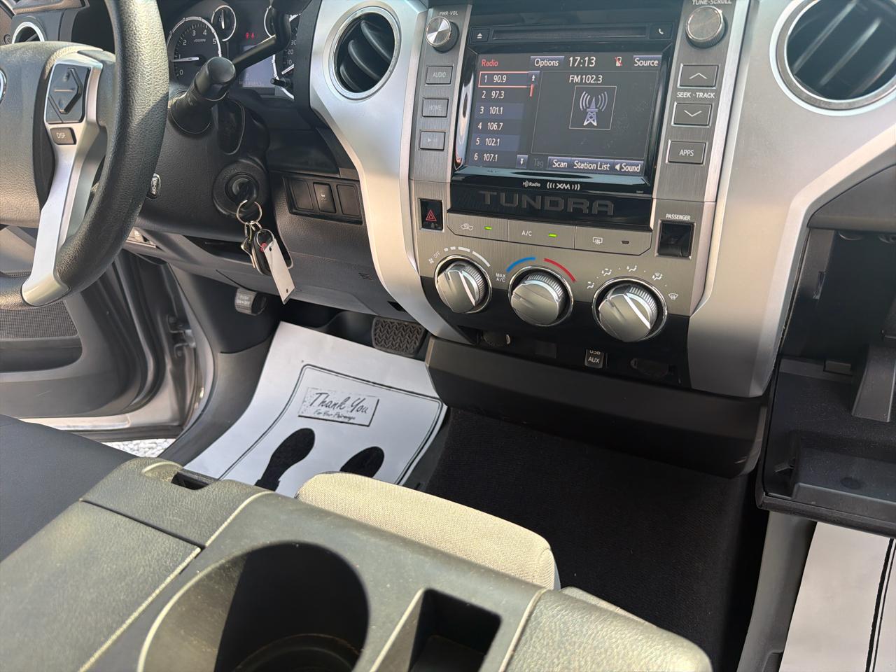 Toyota Tundra SR5 4.6L V8 CrewMax 2WD 2016