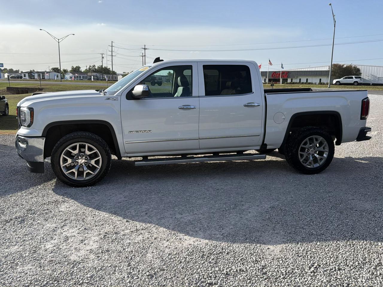 GMC Sierra 1500 SLT Crew Cab Short Box 4WD 2018