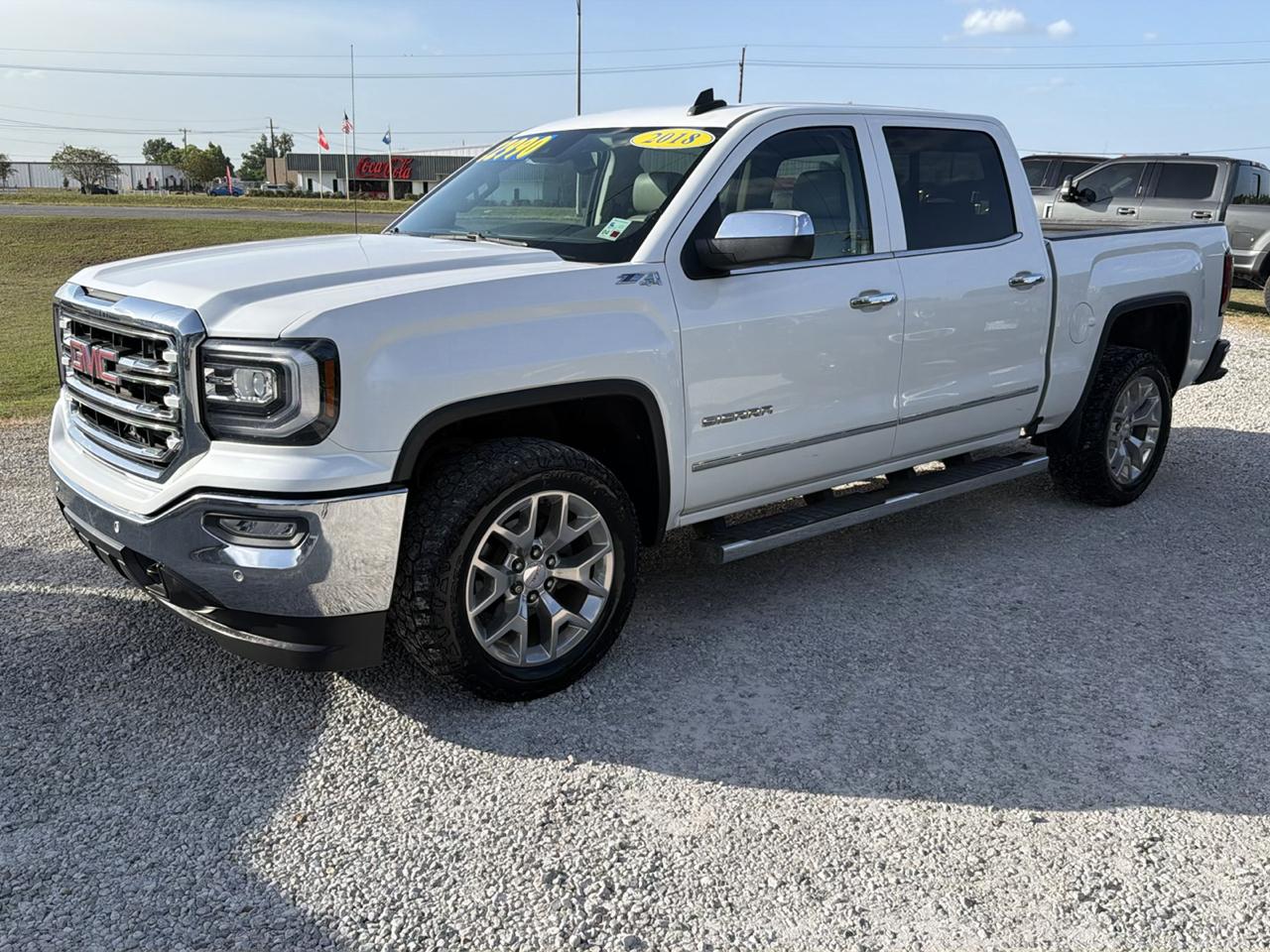 GMC Sierra 1500 SLT Crew Cab Short Box 4WD 2018