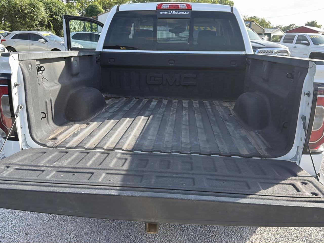 GMC Sierra 1500 SLT Crew Cab Short Box 4WD 2018