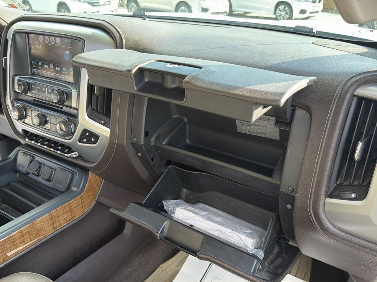 GMC Sierra 1500 SLT Crew Cab Short Box 4WD 2018