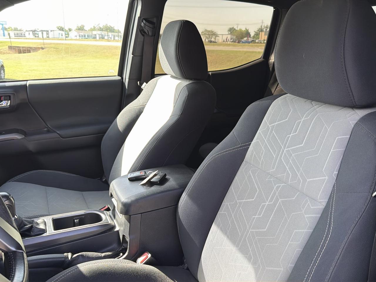 Toyota Tacoma SR5 Double Cab Long Bed V6 6AT 4WD 2021