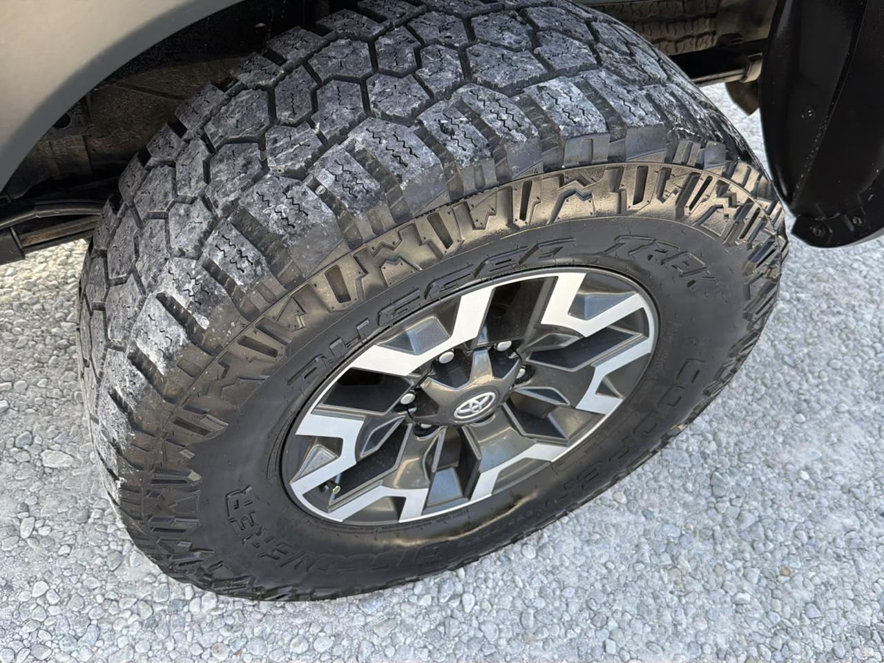 Toyota Tacoma SR5 Double Cab Long Bed V6 6AT 4WD 2021