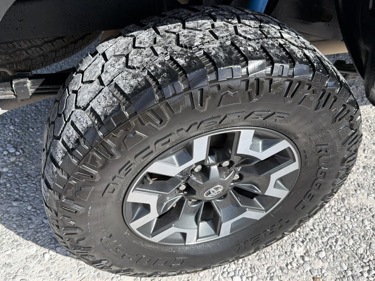 Toyota Tacoma SR5 Double Cab Long Bed V6 6AT 4WD 2021