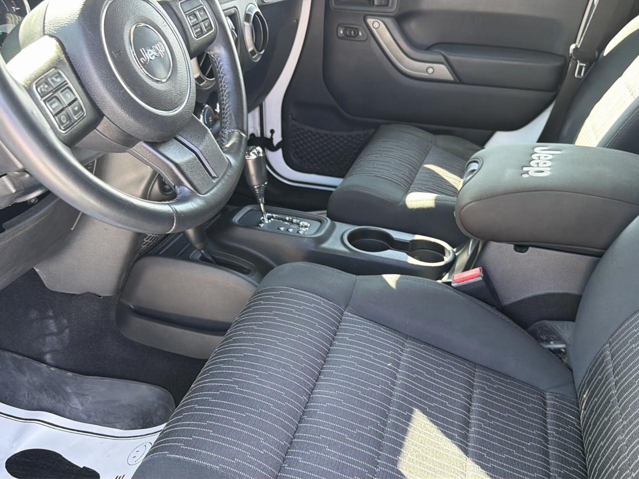 Jeep Wrangler Unlimited Sport 4WD 2012