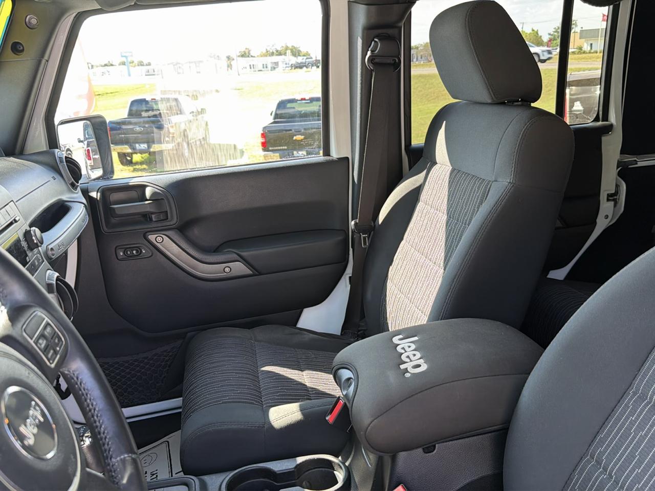 Jeep Wrangler Unlimited Sport 4WD 2012