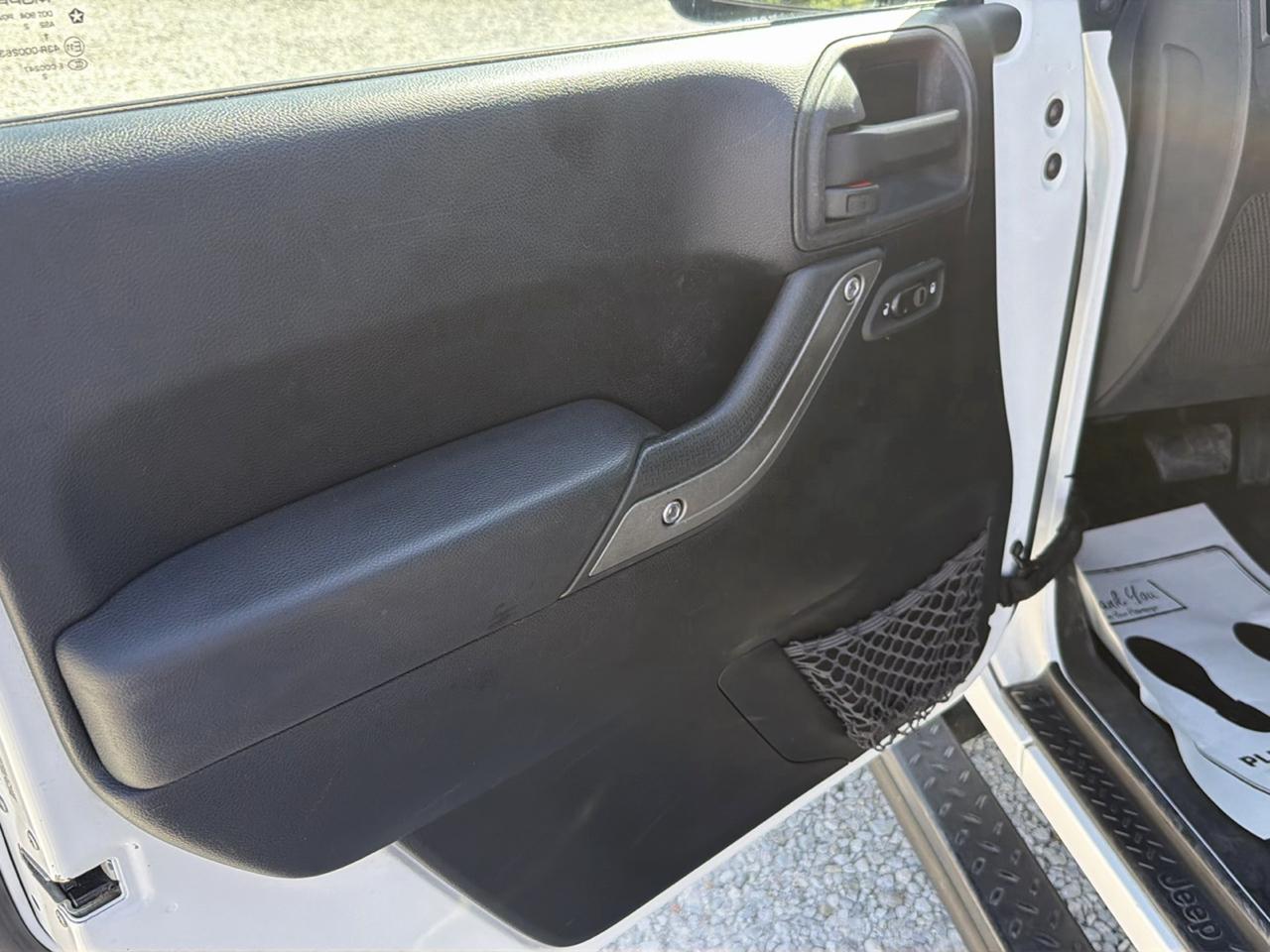 Jeep Wrangler Unlimited Sport 4WD 2012