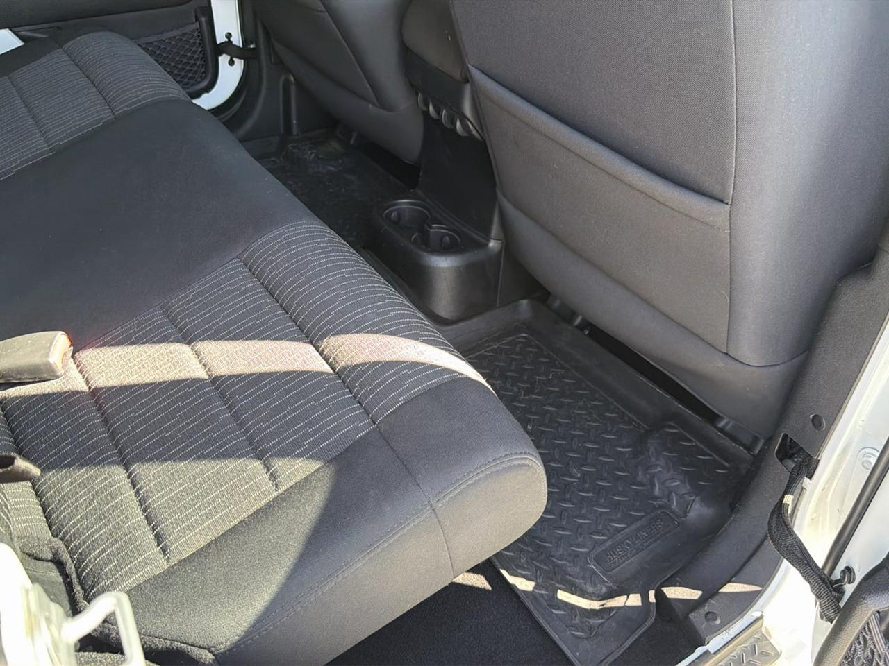 Jeep Wrangler Unlimited Sport 4WD 2012