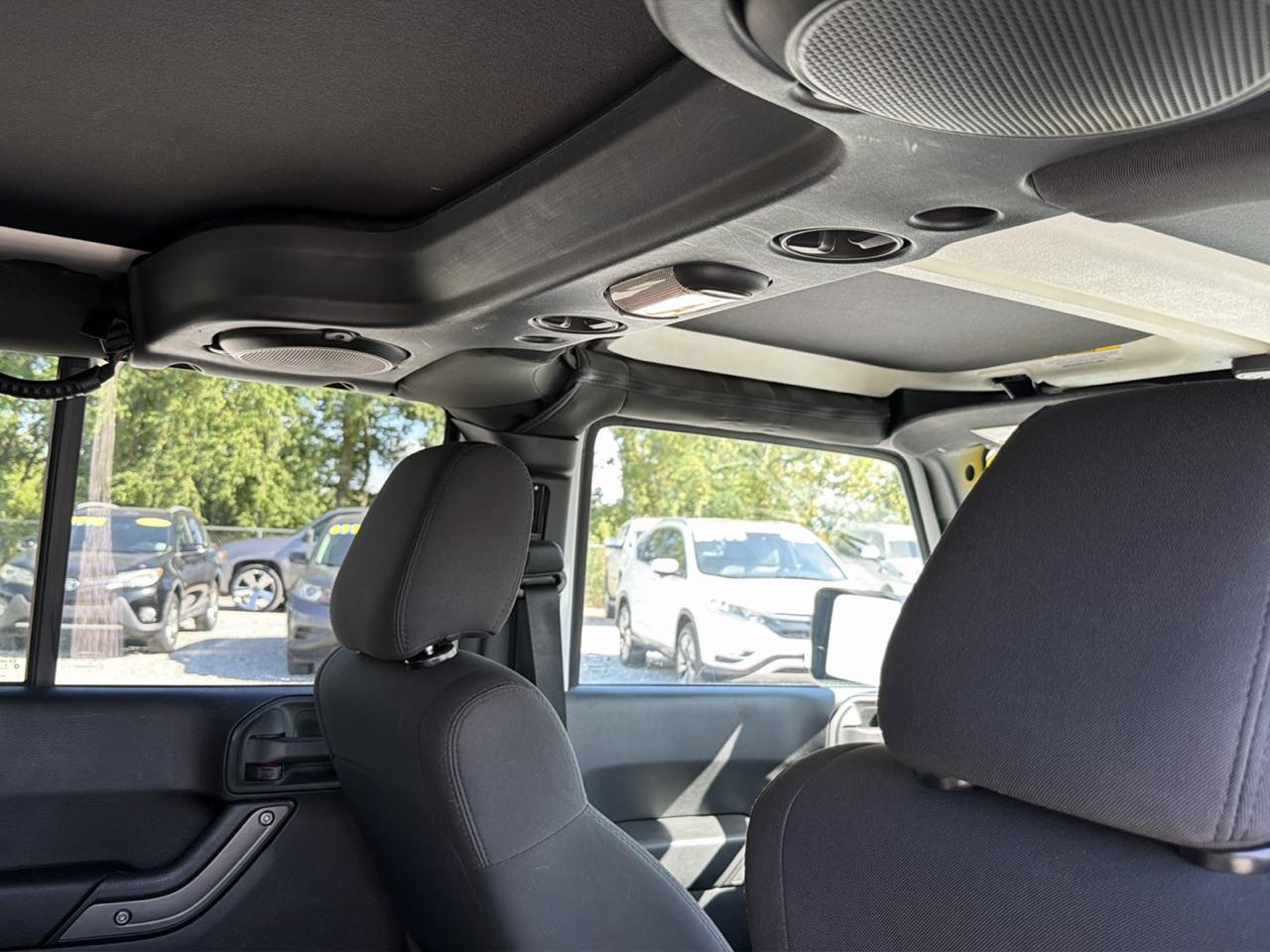 Jeep Wrangler Unlimited Sport 4WD 2012