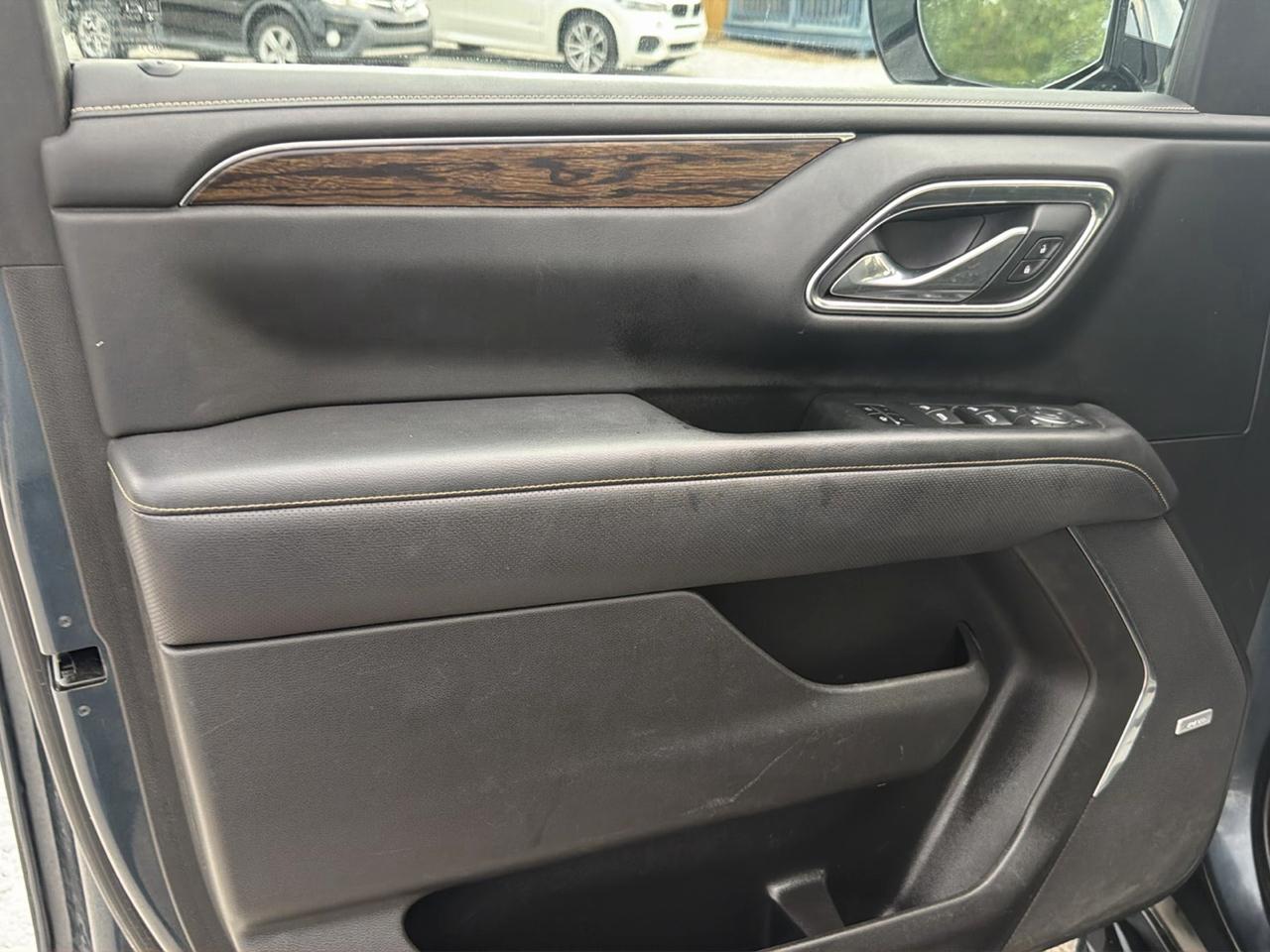 Chevrolet Suburban Premier 2021