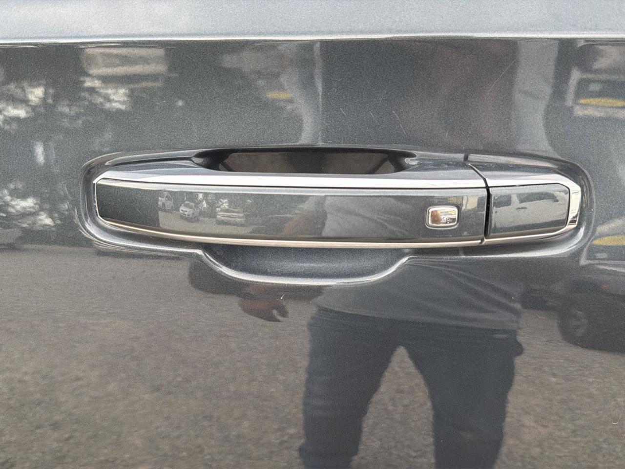 Chevrolet Suburban Premier 2021