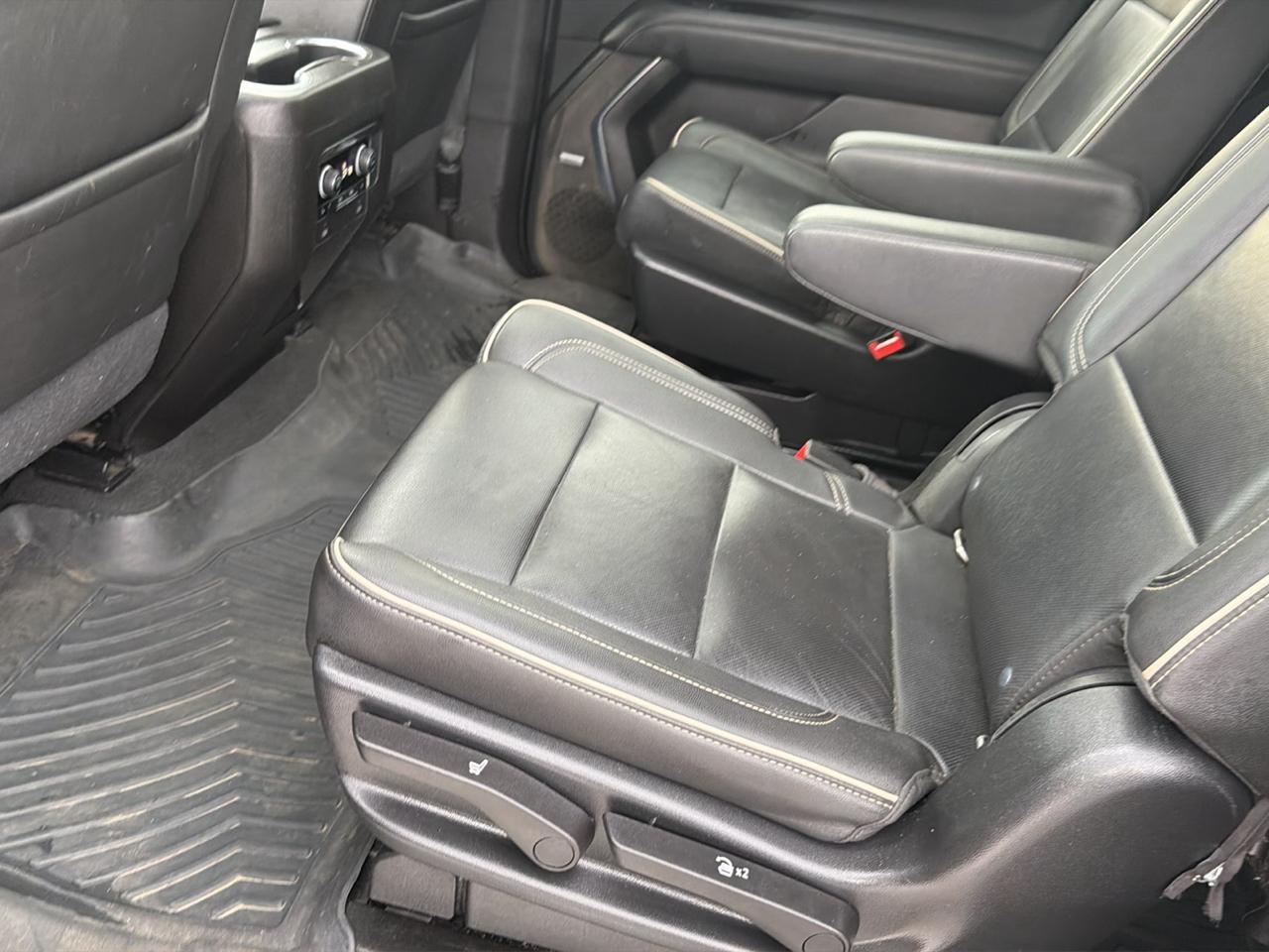 Chevrolet Suburban Premier 2021