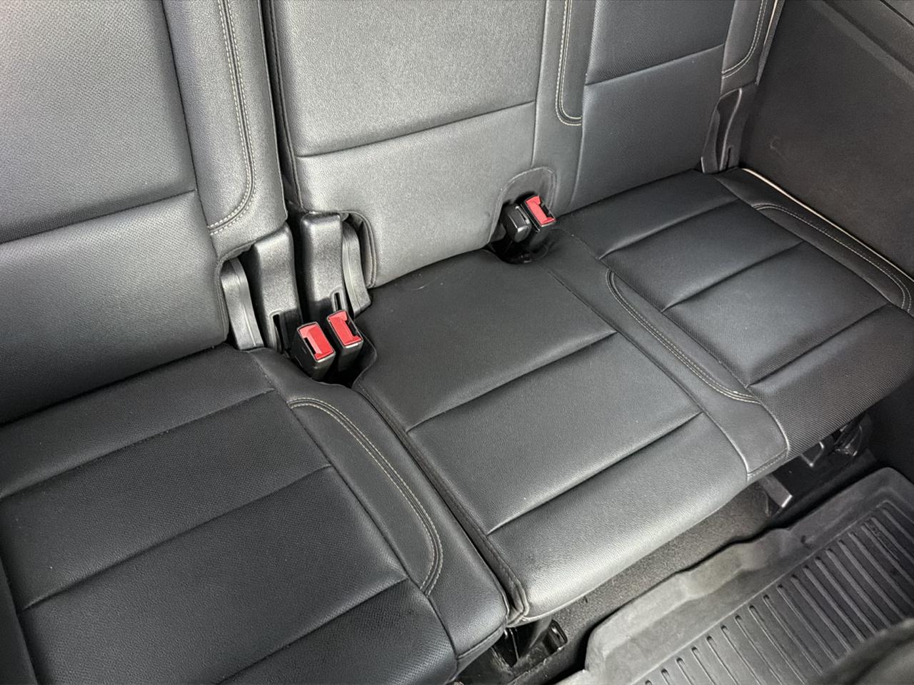 Chevrolet Suburban Premier 2021