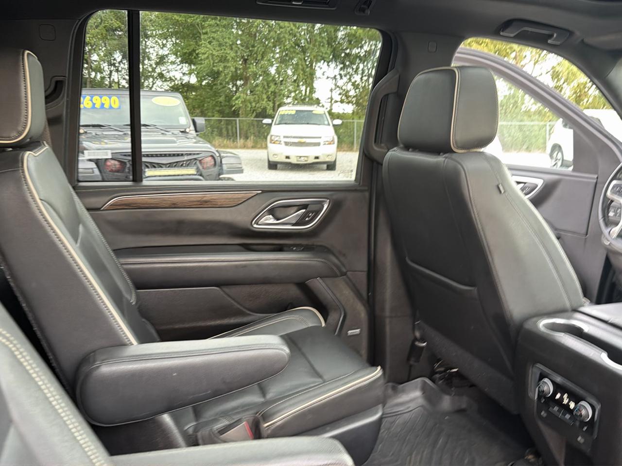 Chevrolet Suburban Premier 2021