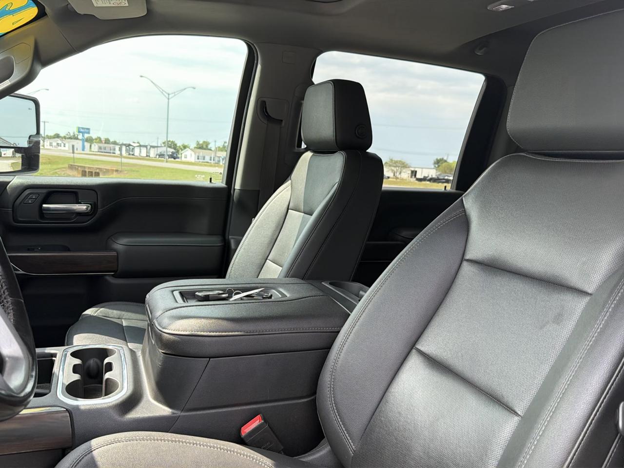 GMC Sierra 2500HD SLT Crew Cab 4WD 2022