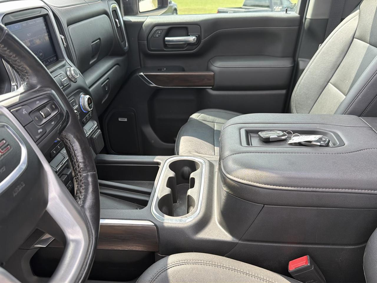GMC Sierra 2500HD SLT Crew Cab 4WD 2022