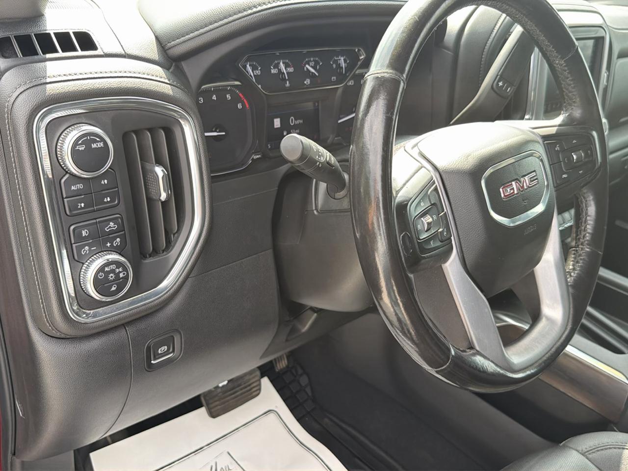 GMC Sierra 2500HD SLT Crew Cab 4WD 2022