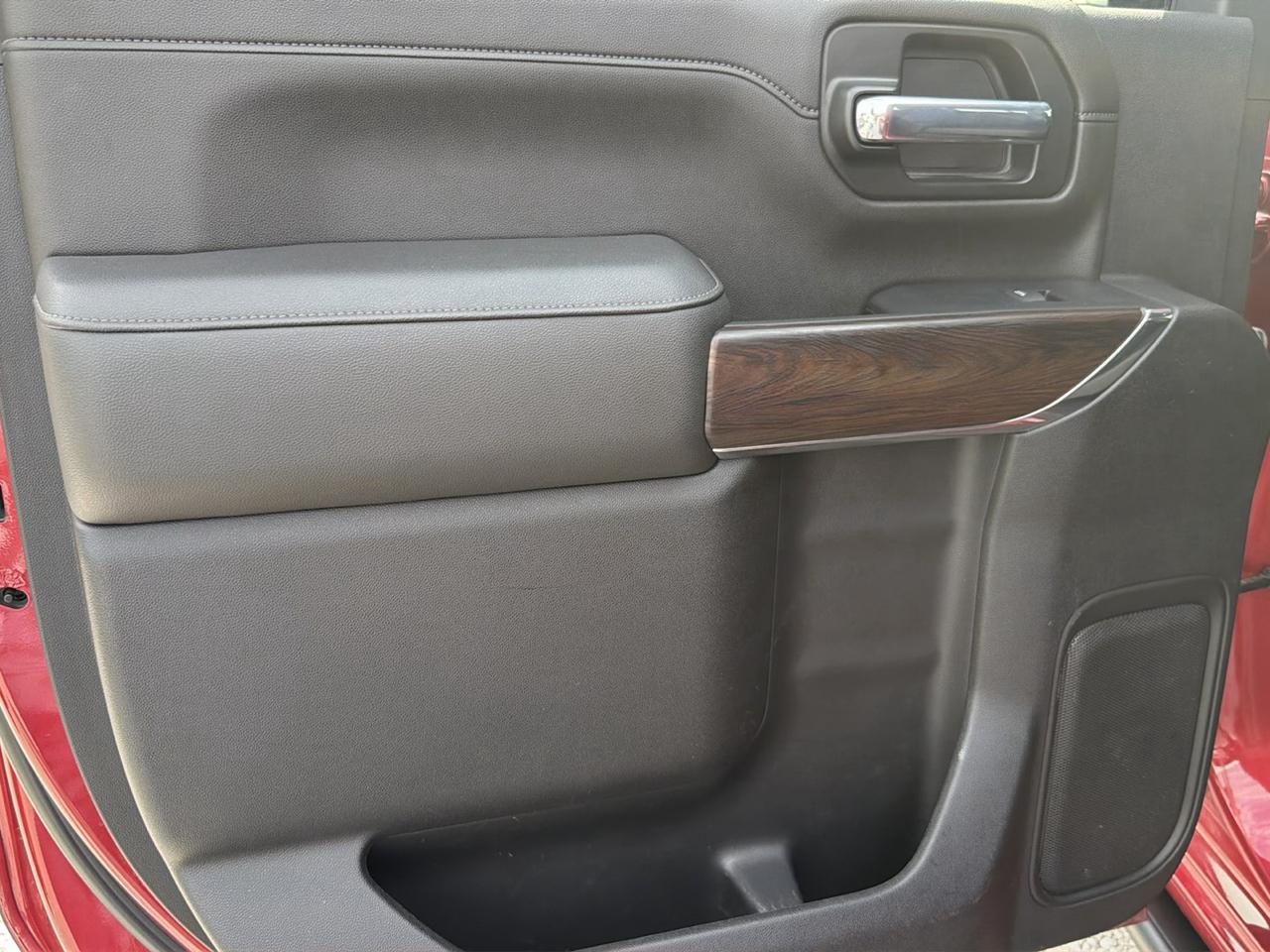 GMC Sierra 2500HD SLT Crew Cab 4WD 2022
