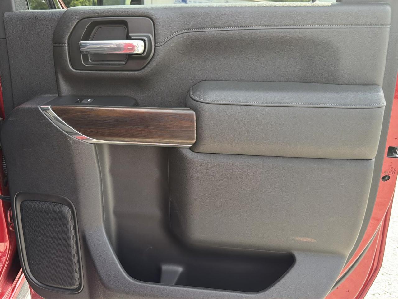 GMC Sierra 2500HD SLT Crew Cab 4WD 2022