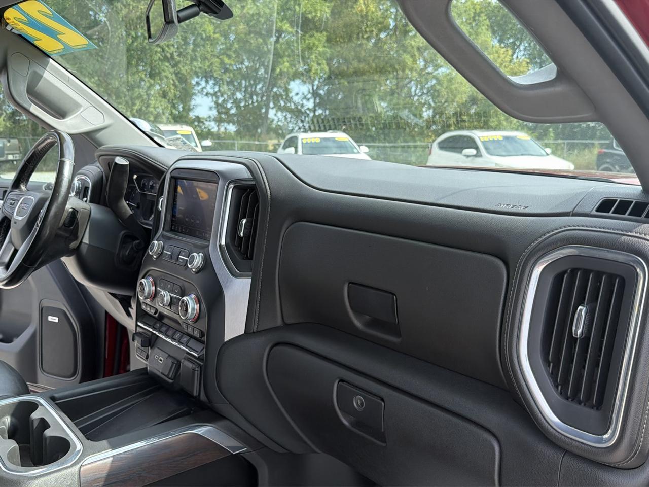 GMC Sierra 2500HD SLT Crew Cab 4WD 2022