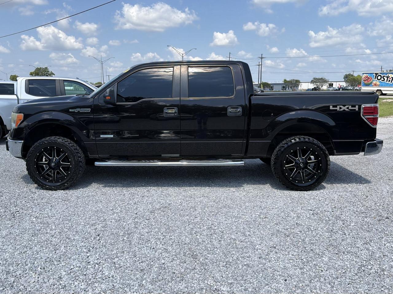 Ford F-150 XLT SuperCrew 4WD 2013