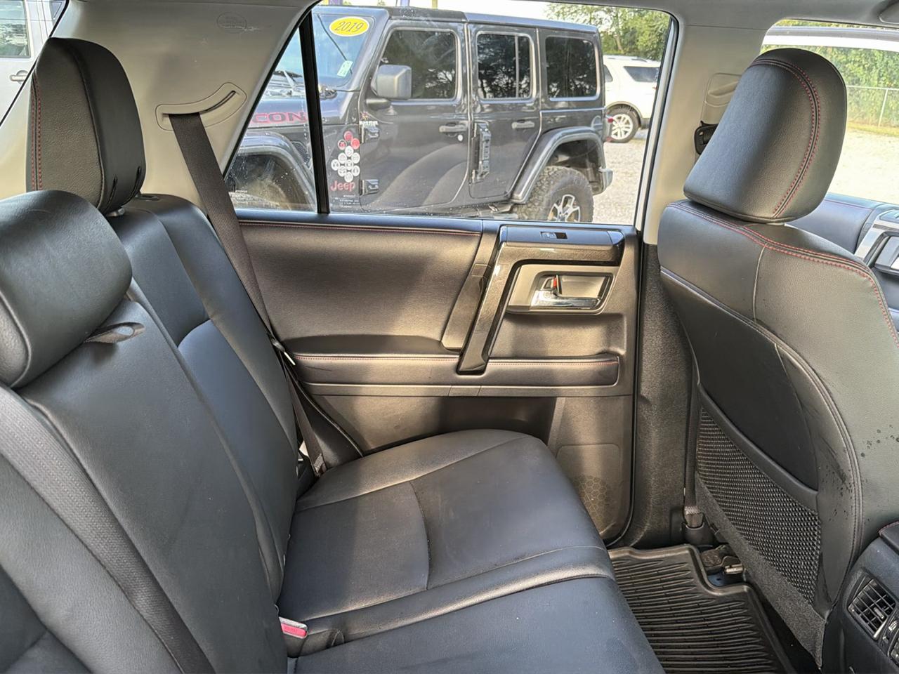 Toyota 4Runner TRD Off-road Premium 4WD 2019