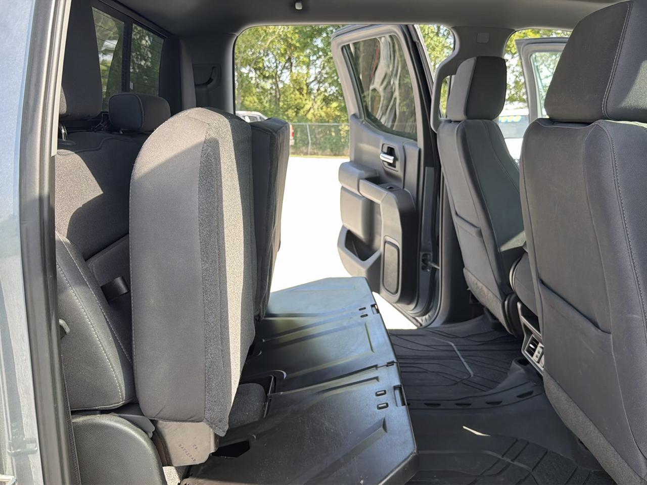 Chevrolet Silverado 1500 1LT Crew Cab 2WD 2019