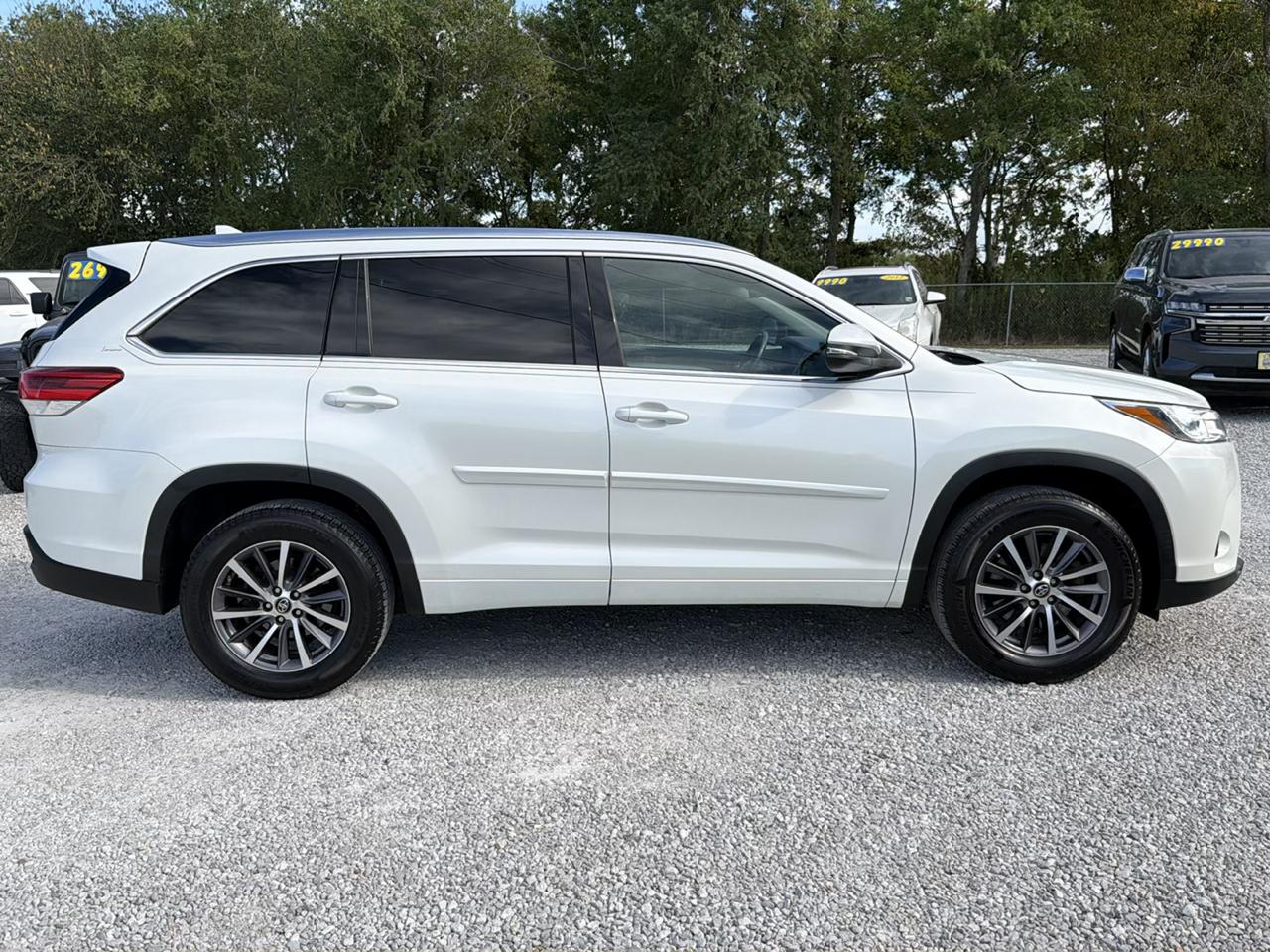 Toyota Highlander XLE FWD V6 2017