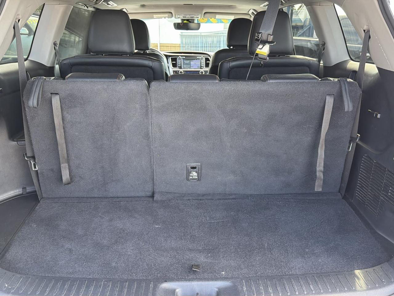 Toyota Highlander XLE FWD V6 2017