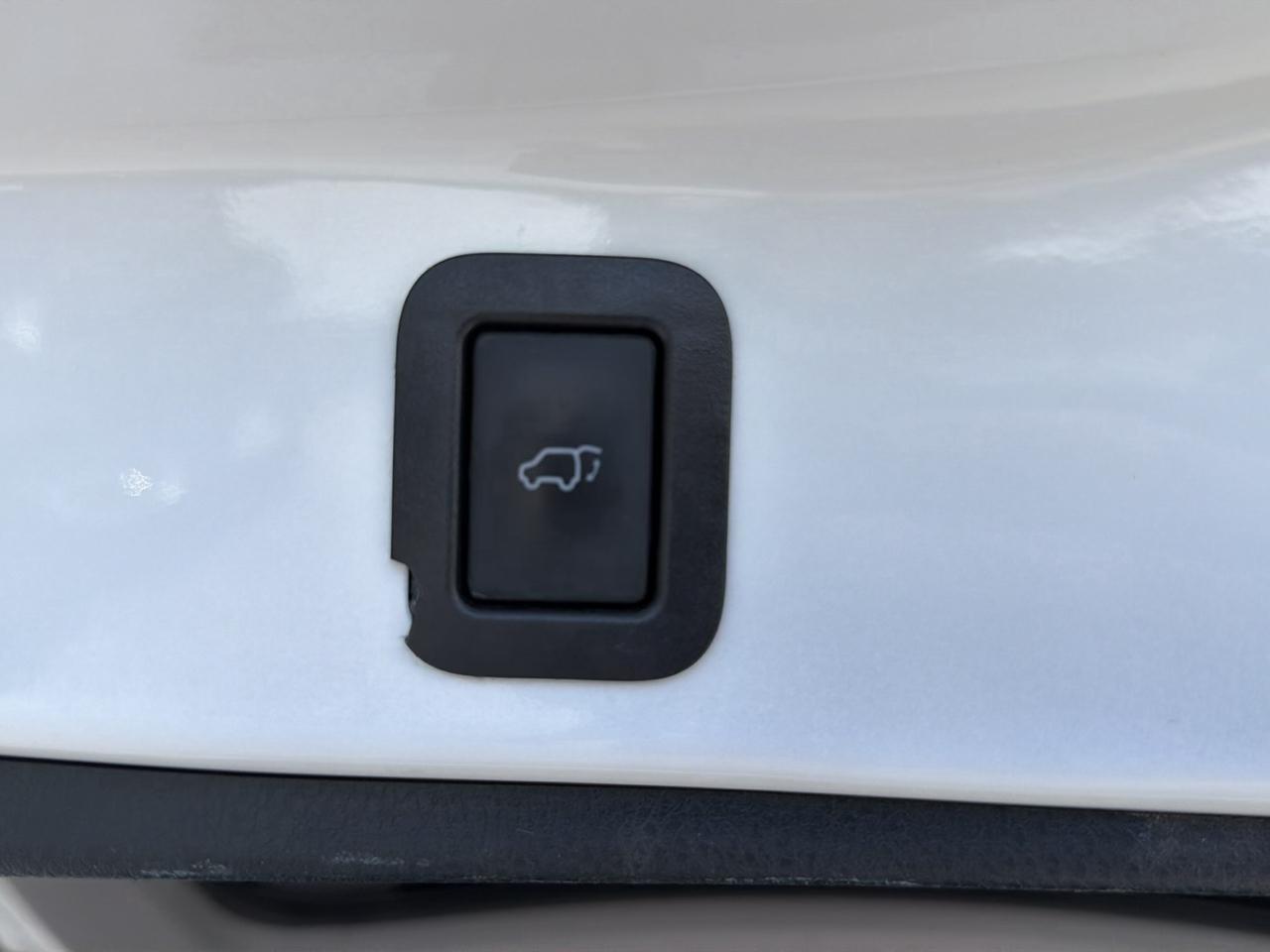 Toyota Highlander XLE FWD V6 2017