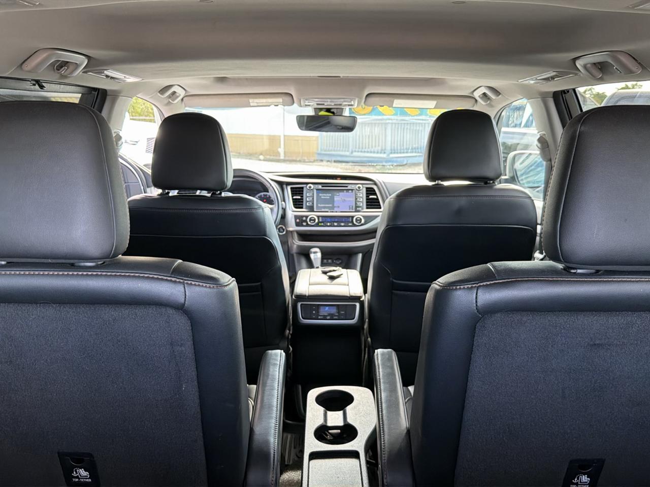 Toyota Highlander XLE FWD V6 2017